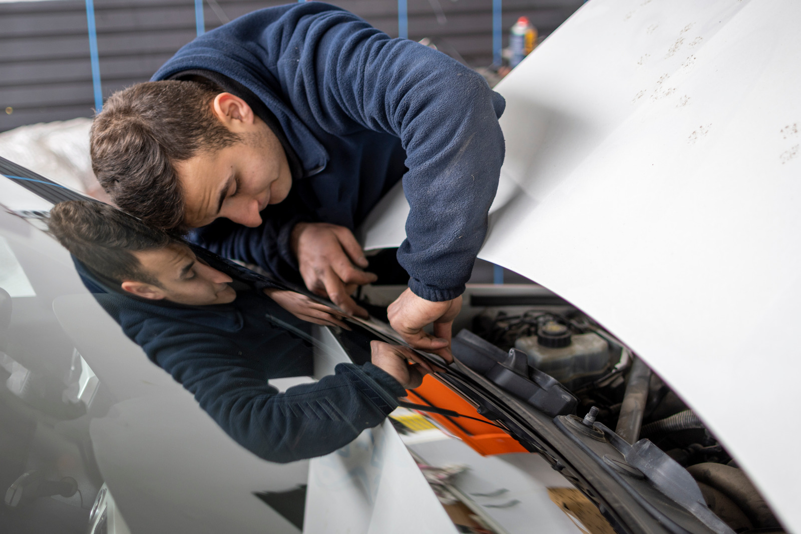 Canwest Collision Center for Windshield and Glass Repair in Central Edmonton