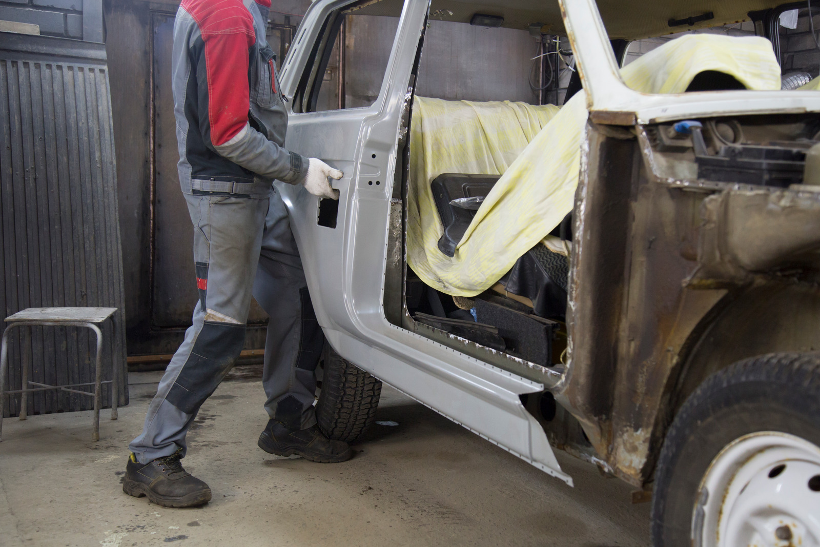 ​Quality Craftsmanship Autobody shop Edmonton