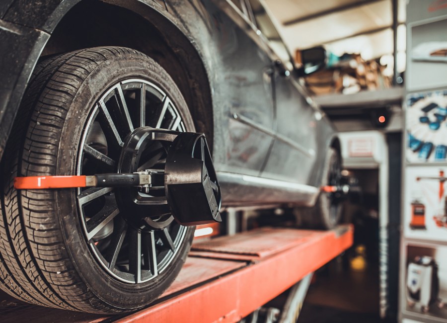 Steering Toward Precision: The Art and Science of Wheel Alignment